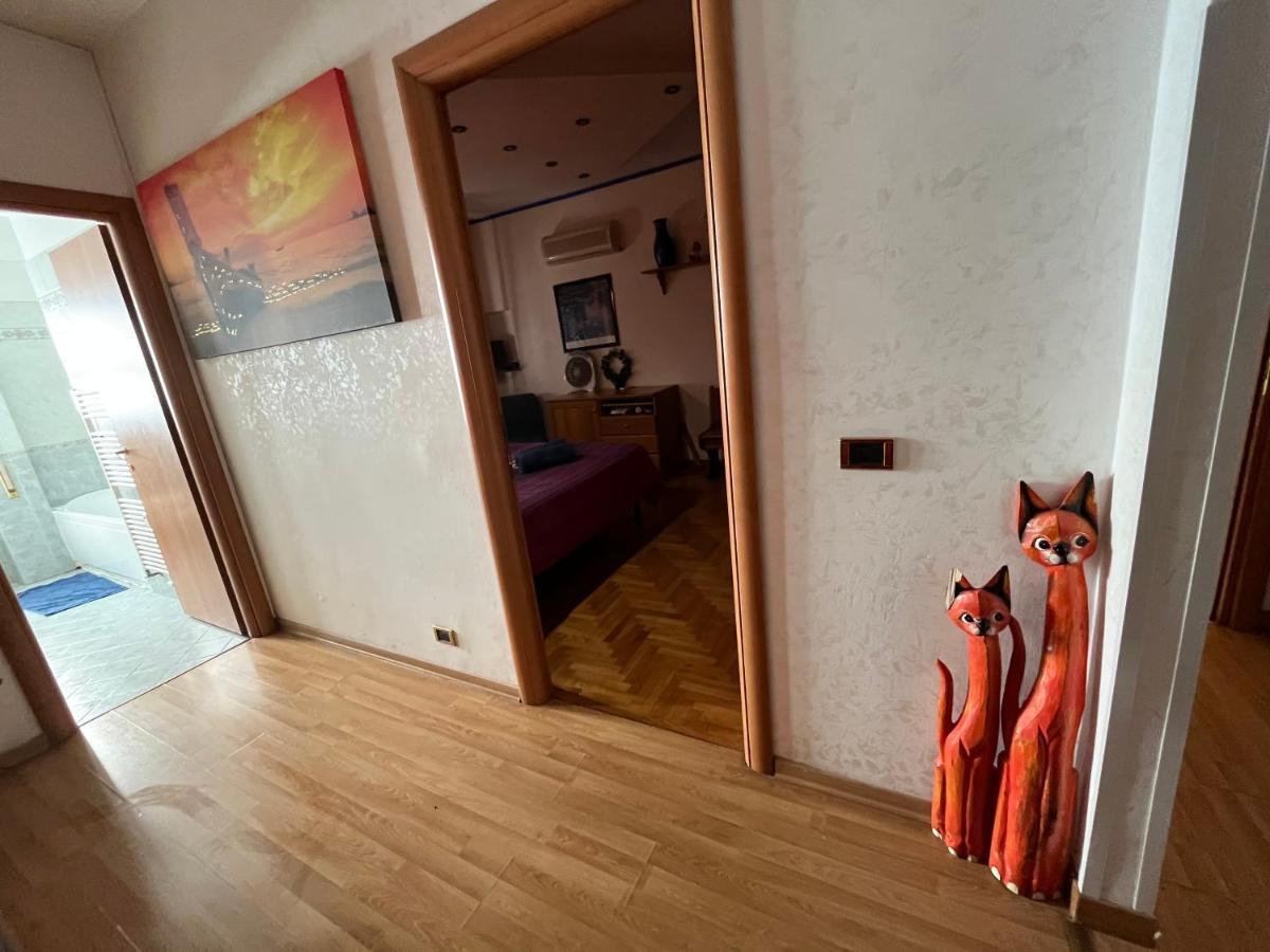 Julias Domus, T Apartment, Metro C 罗马 外观 照片